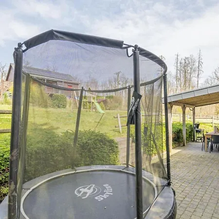 Elegant Retreat, Somme-leuze * Moressée