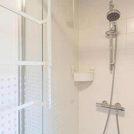 Elegant Retreat, Somme-leuze Willa Moressée