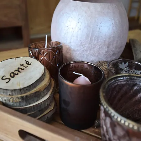 Elegant Retreat, Somme-leuze * Moressée